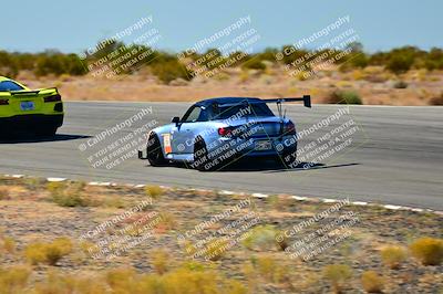 media/Oct-18-2025-Extreme Speed (Sat) [[d6d7e1fef1]]/Red-Green/